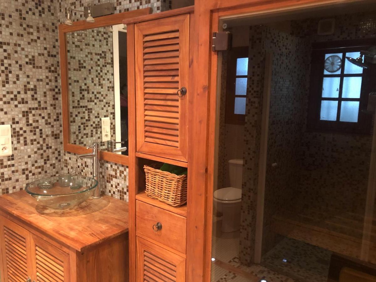 "Aux Balcons Du Riou" Avec Vue Mer 180 Degres Vence Exterior photo